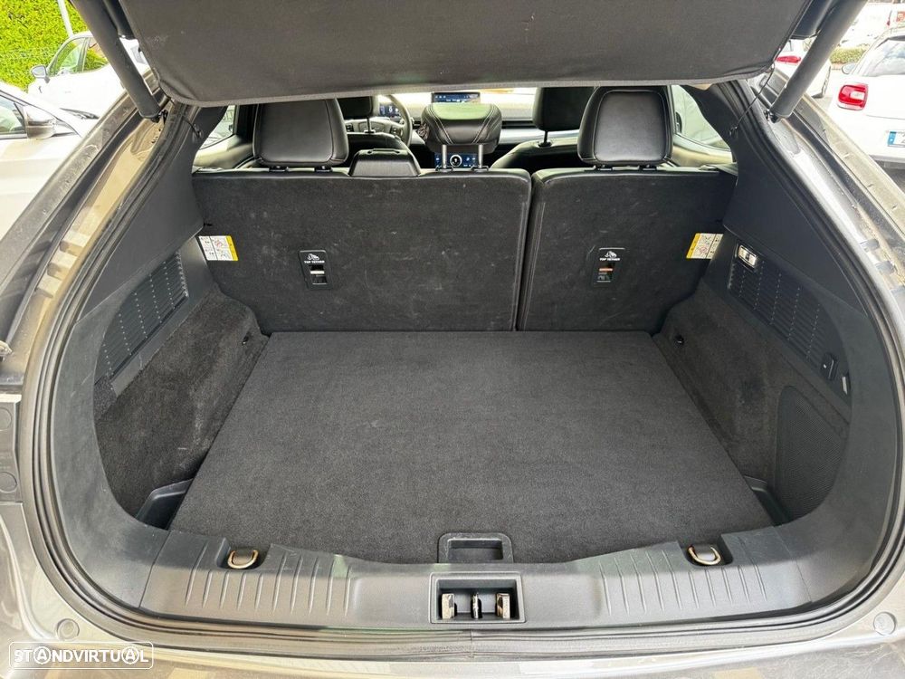 Ford Mustang Mach-E Standard - 32