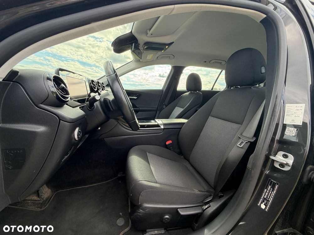 Mercedes-Benz Klasa C 200 d mHEV Business Edition - 10