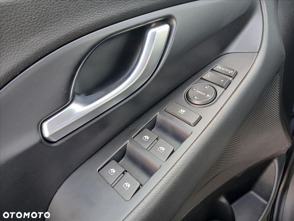 Hyundai i30 1.0 T-GDI Smart - 23