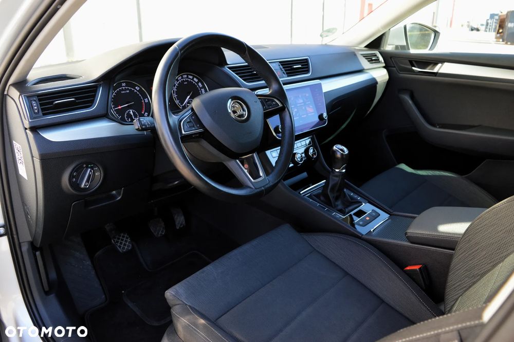 Skoda Superb 1.6 TDI GreenLine - 5