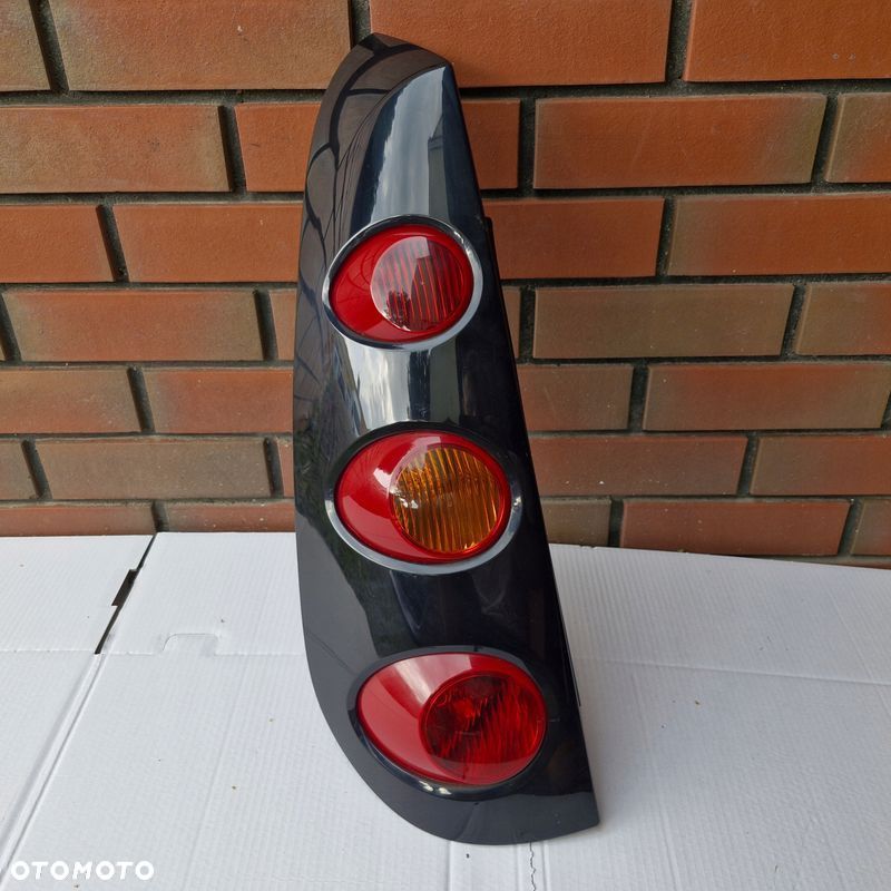 LAMPA LEWA TYŁ SMART FORFOUR 454 04-06R A4548200964 - 2