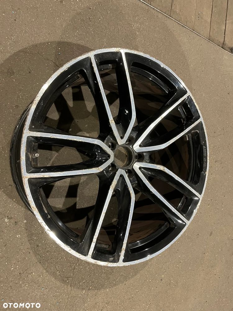 Felga Mercedes GLS GLE 11,5 23 ET 47 1szt. A1674017800 - 2