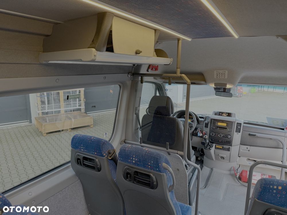 Mercedes-Benz Sprinter 516 Nr. Oferty: 19 - 20