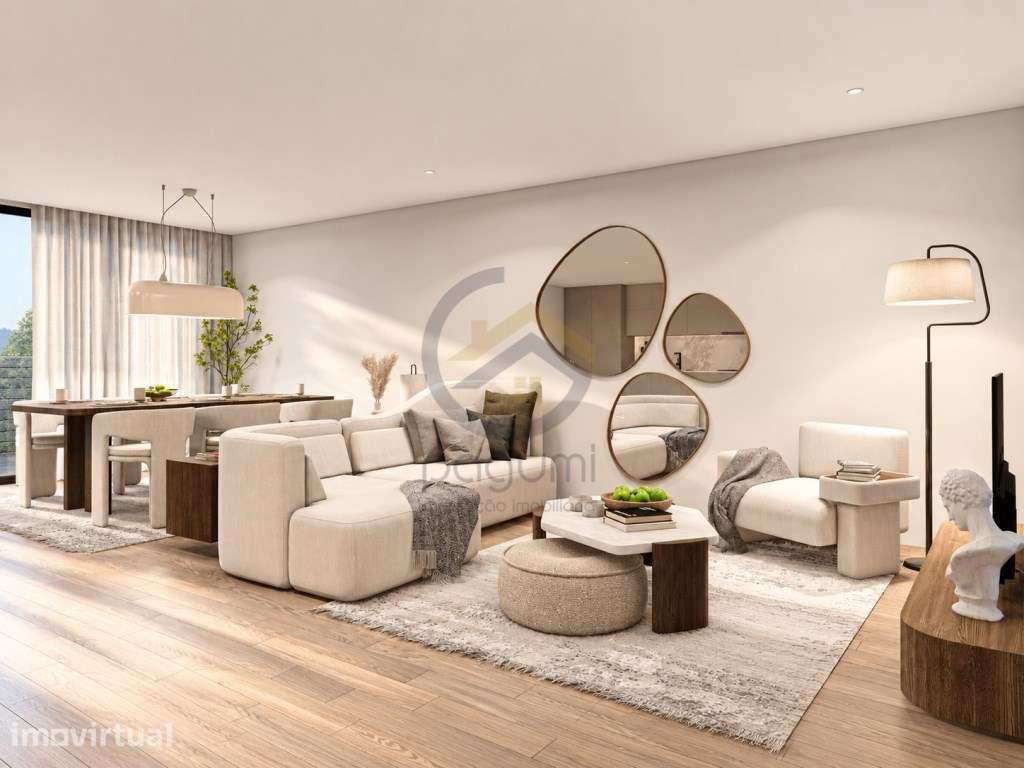 T4 Apartamento - Varanda - Garagem - Estação Ferroviária a 1 km - E... - Grande imagem: 3/12
