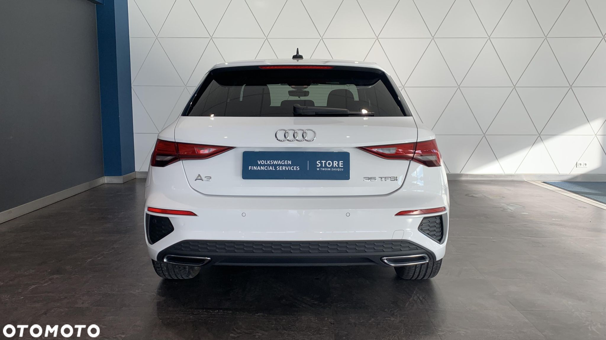 Audi A3 35 TFSI mHEV S Line S tronic - 4