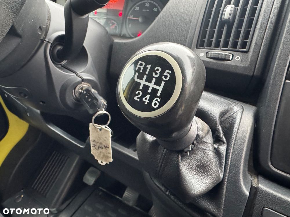 Citroën JUMPER L3H2 Maxi 2012 r. Oswietlenie Roboty drogowe Mobilny Serwis I właściciel WEBASTO - 17
