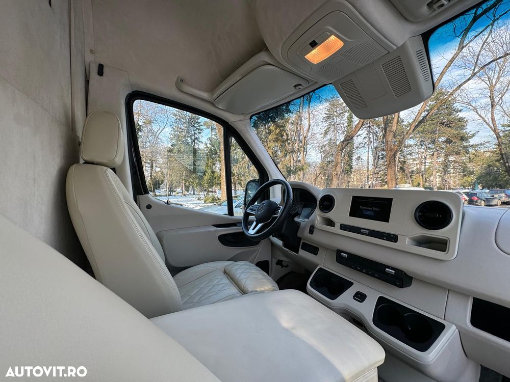 Mercedes-Benz Sprinter - 13