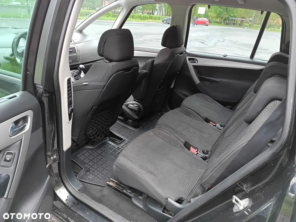 Citroën C4 Picasso 1.8 16V 7-Sitzer Confort - 4