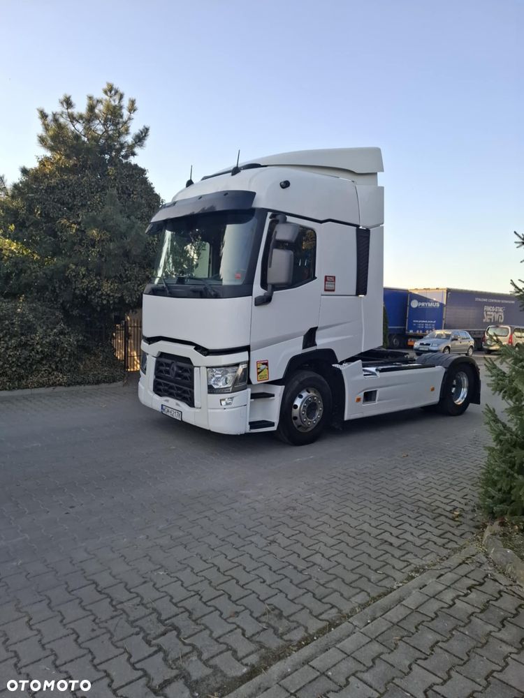 Renault T 440 - 1
