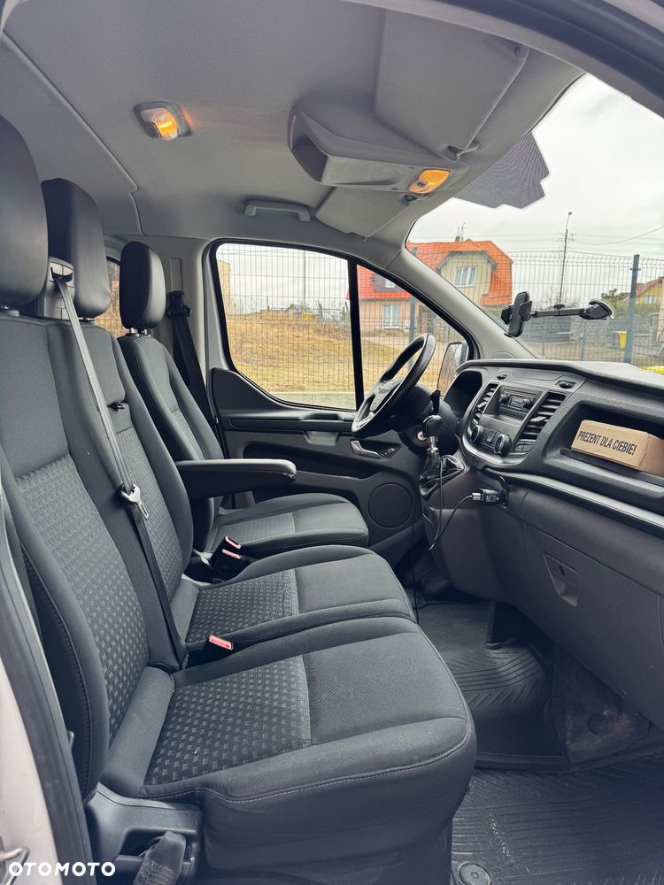 Ford TRANSIT CUSTOM - 7