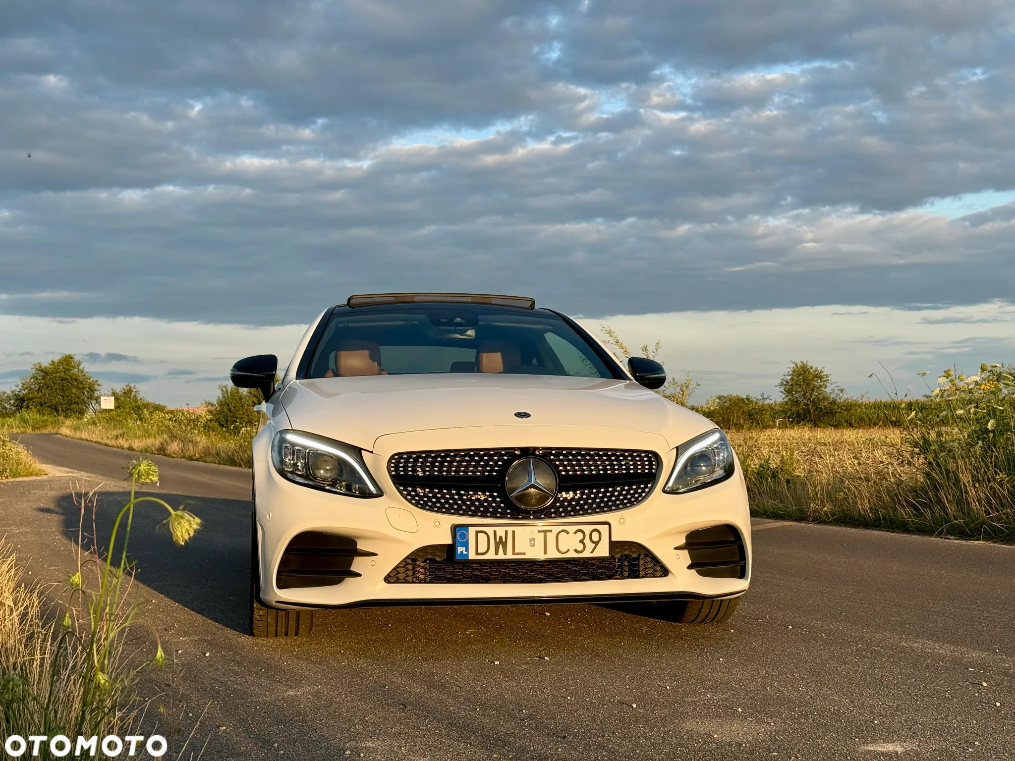 Mercedes-Benz Klasa C 300 9G-TRONIC - 2