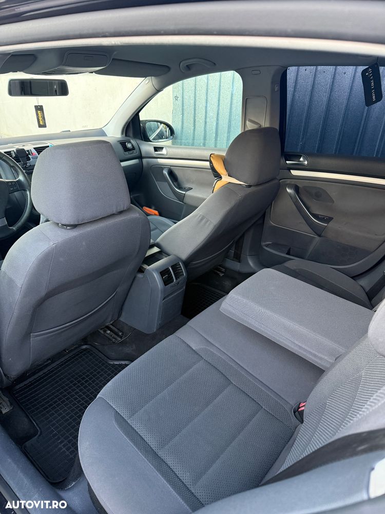 Volkswagen Golf 1.9 TDI DPF 4Motion Comfortline - 6