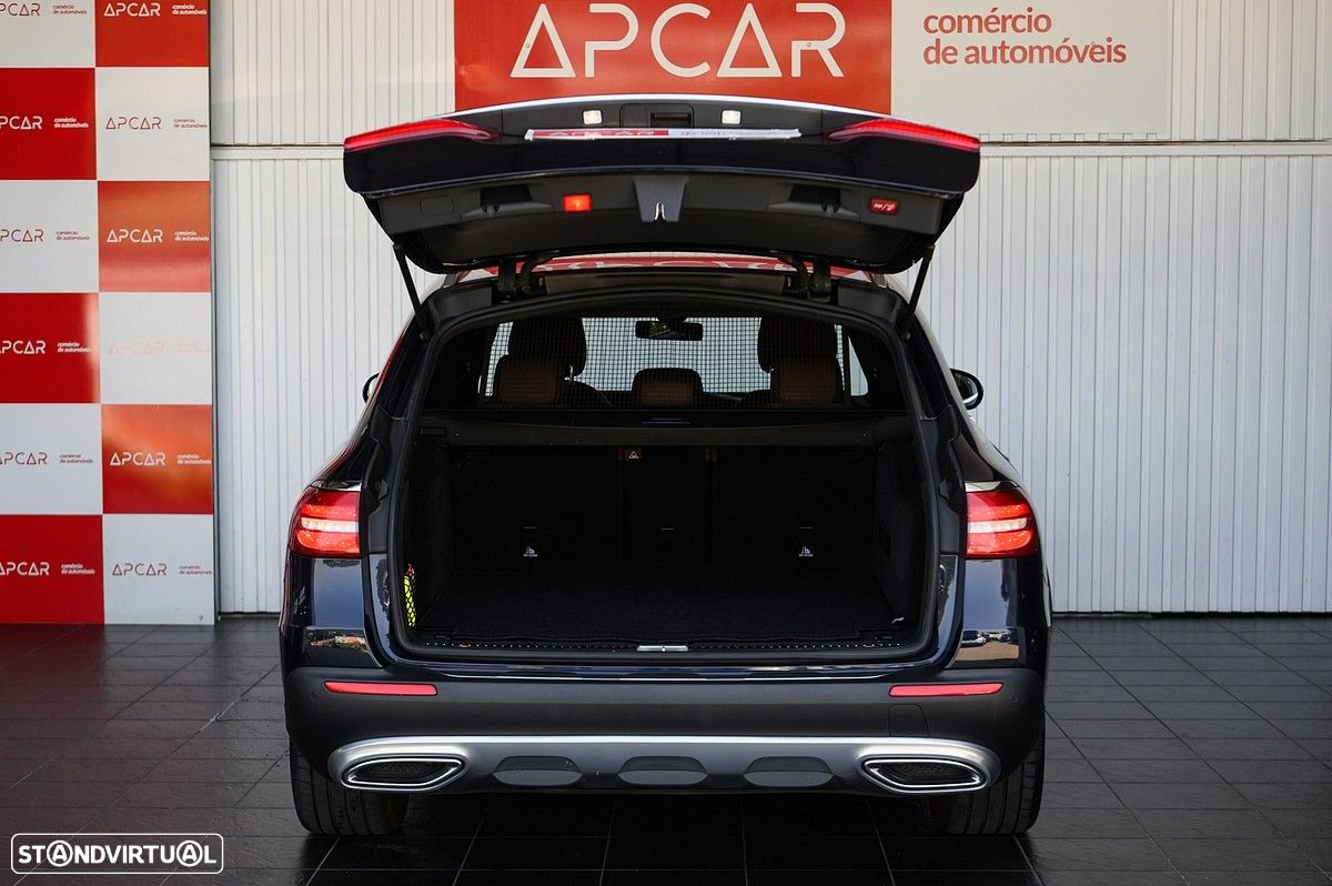 Mercedes-Benz E 220 d 4-Matic All Terrain Avantgarde - 15