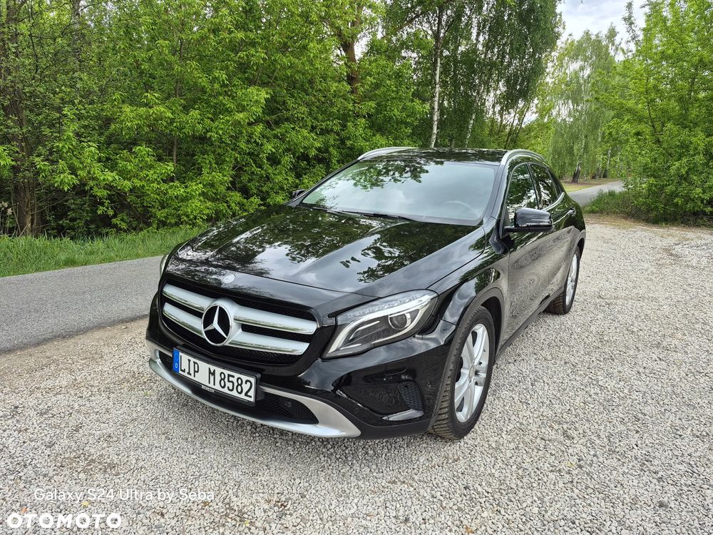 Mercedes-Benz GLA 200 7G-DCT - 2