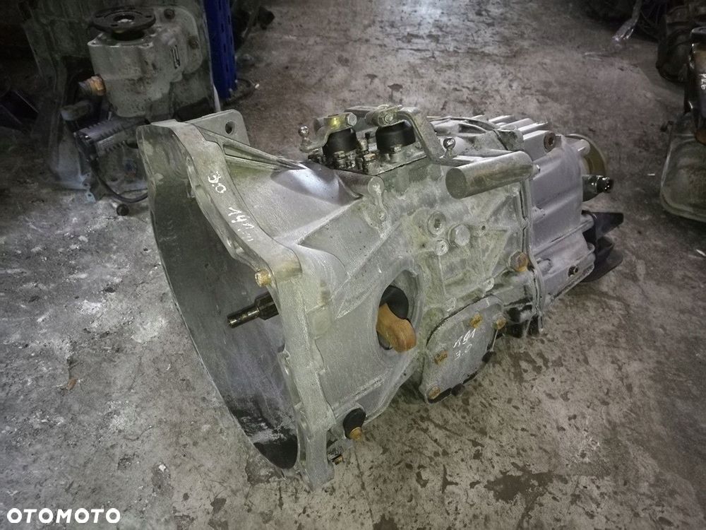 skrzynia '6' biegów iveco daily 3.0 e3 6s380 03-06 - 9