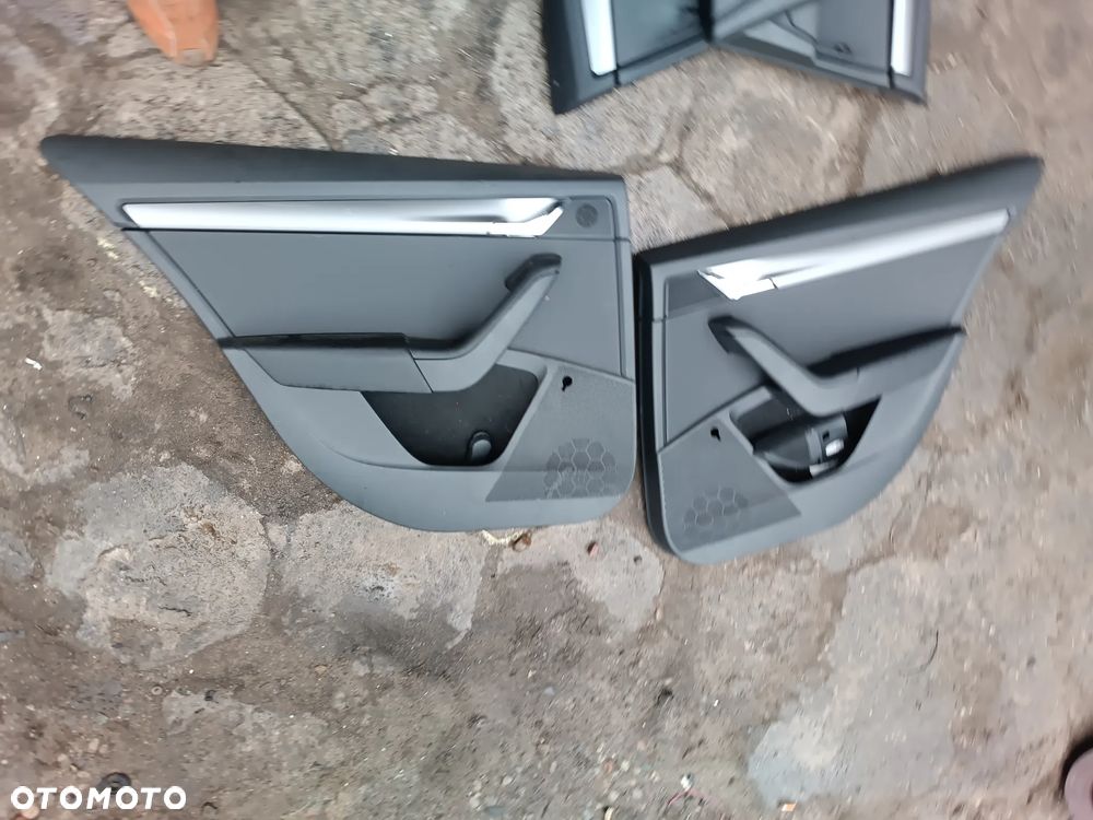 BOCZKI DRZWI LEWY PRZÓD PRAWY TYŁ HB KOMPLET SKODA OCTAVIA 3 III EUROPA - 4
