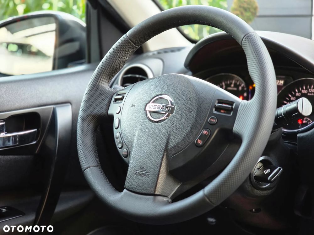 Nissan Qashqai 2.0 4 x 4 acenta - 24