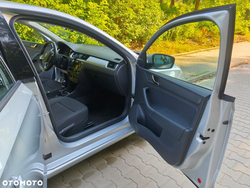 Skoda RAPID 1.6 TDI Ambition - 5