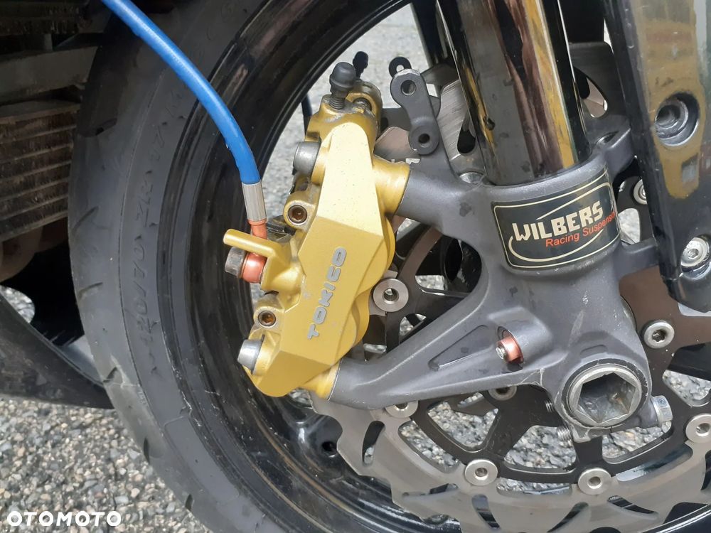 Suzuki GSX-R - 13