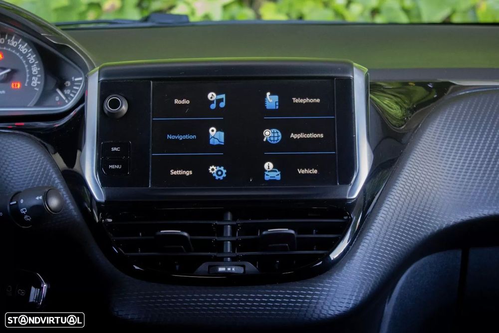 Peugeot 208 1.5 BlueHDi Signature - 16