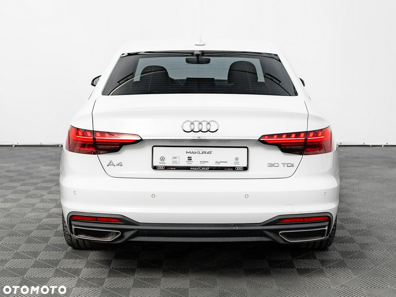 Audi A4 30 TDI S tronic - 11