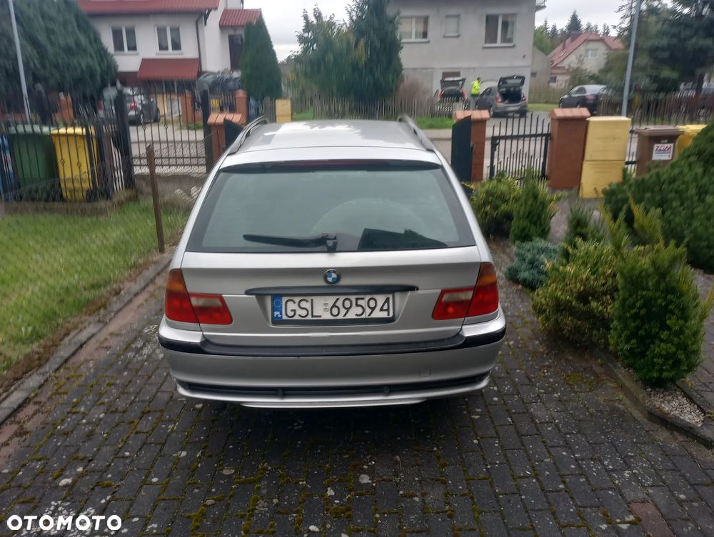 BMW Seria 3 320d - 10