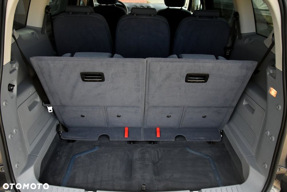 Ford S-Max 2.0 TDCi Titanium - 25