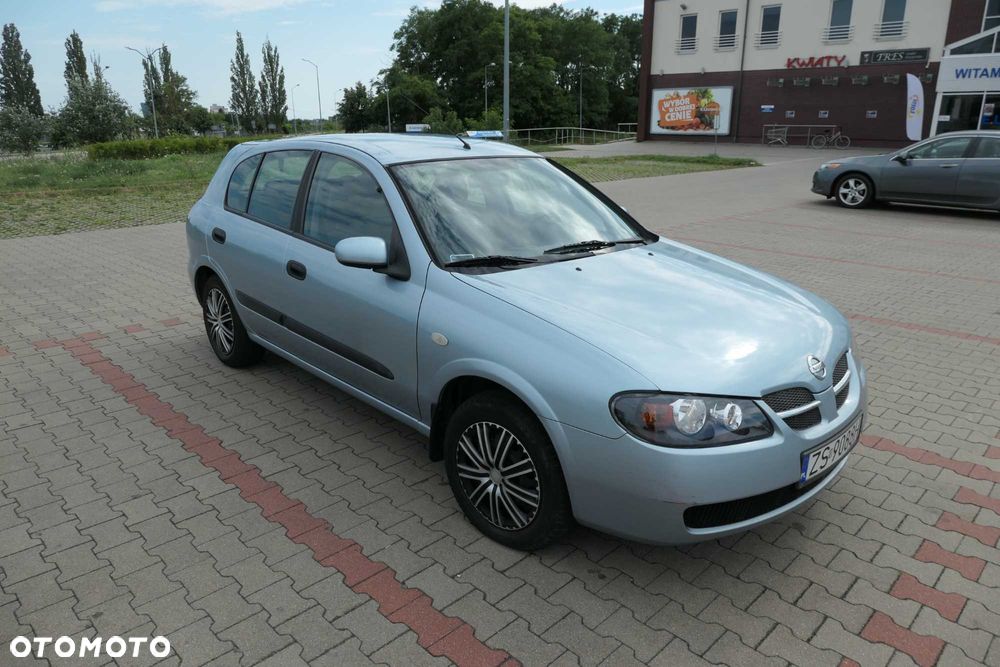 Nissan Almera - 3