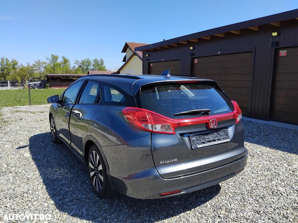 Honda Civic 1.6 i-DTEC Style Edition - 4