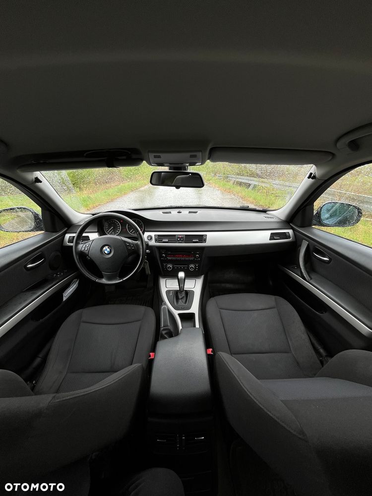 BMW Seria 3 318d DPF - 2