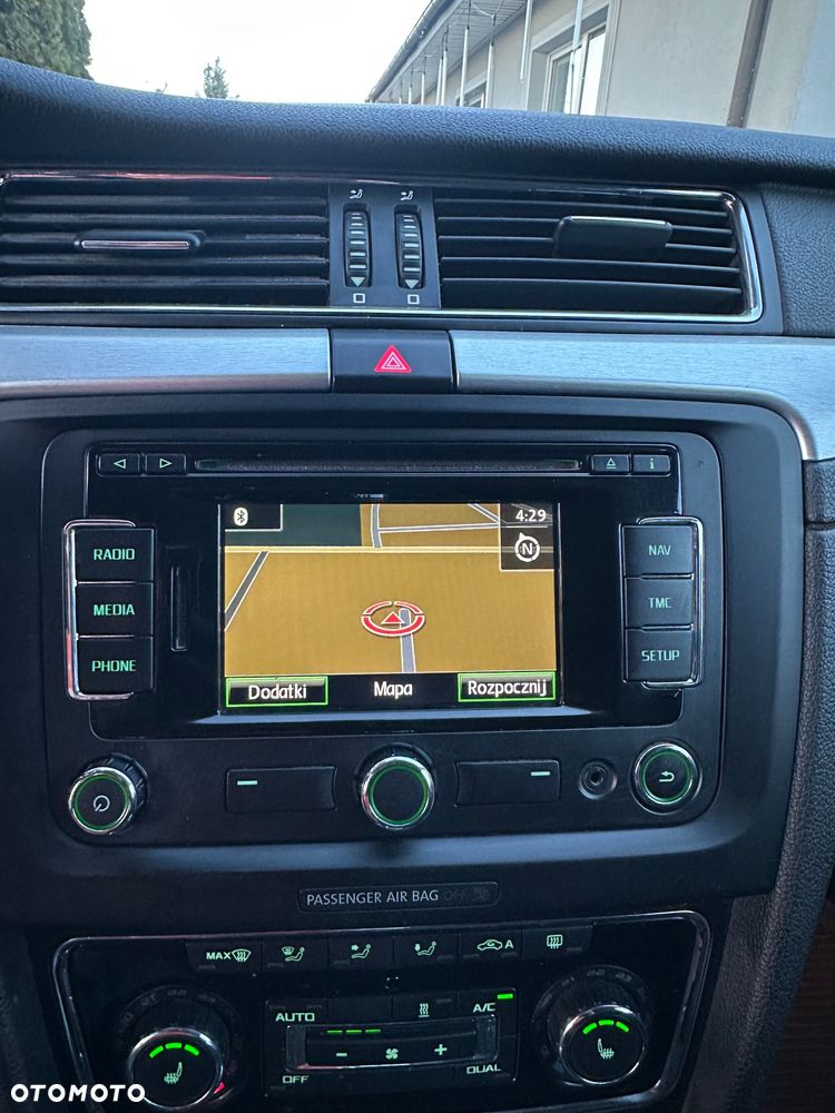 Skoda Superb 2.0 TDI 4x4 Elegance DSG - 23