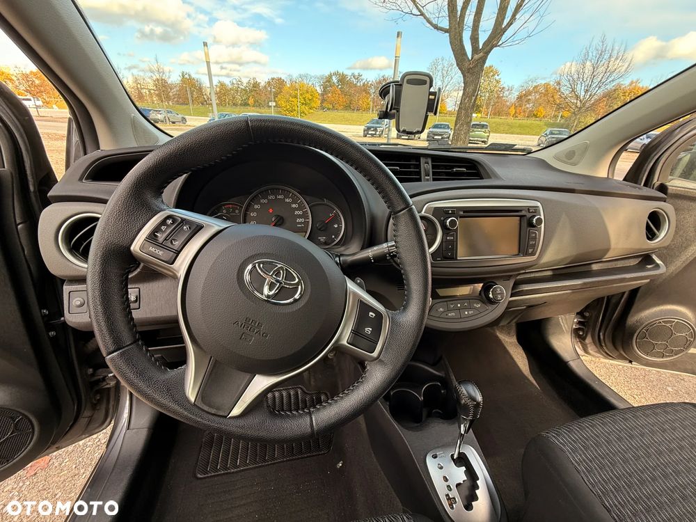 Toyota Yaris 1.33 Dynamic MS - 17