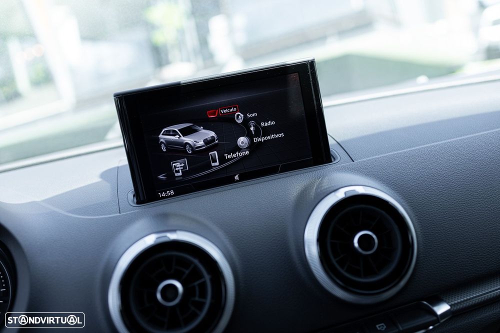 Audi RS3 Sportback TFSI quattro S tronic - 10