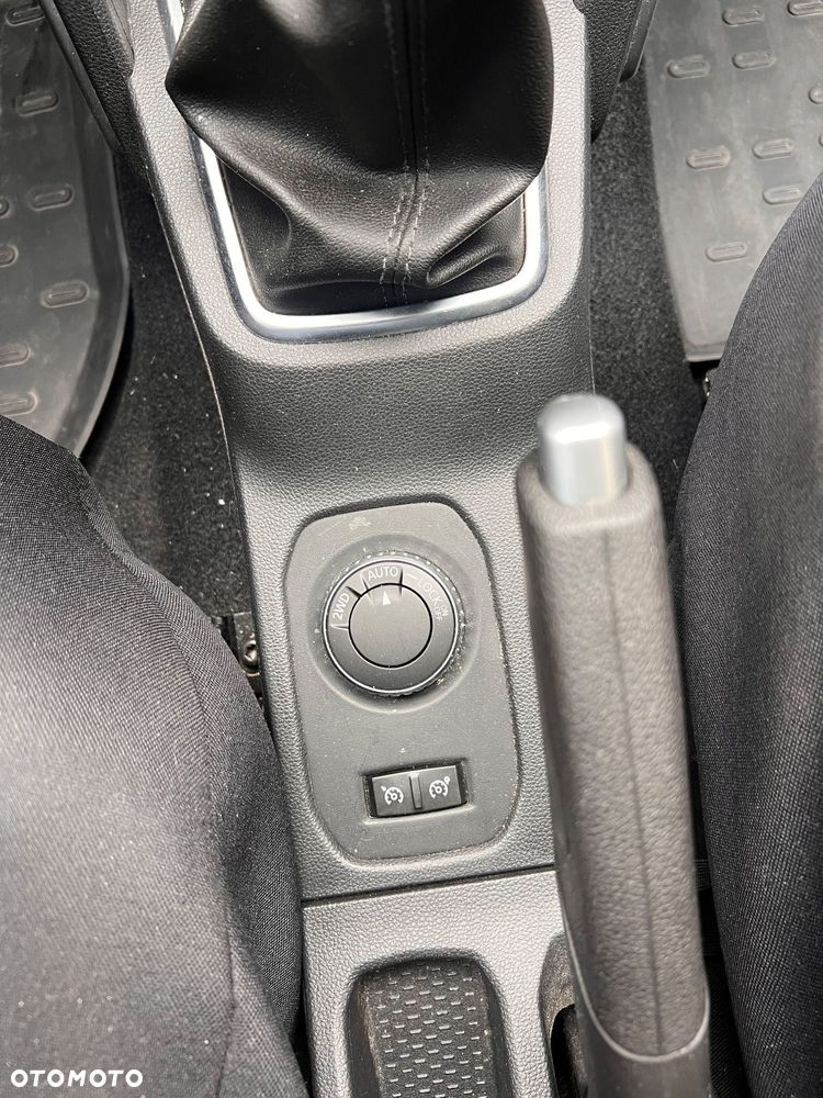 Dacia Duster 1.6 SCe Prestige 4WD - 24