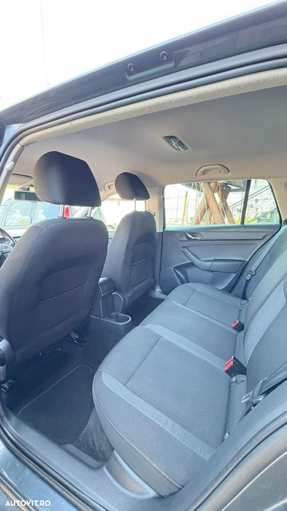 Skoda RAPID 1.6 TDI Active - 22