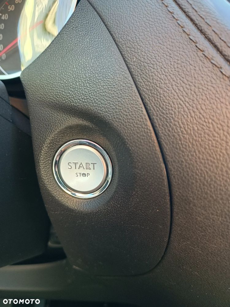 Opel Grandland X 1.2 Start/Stop Business Elegance - 24