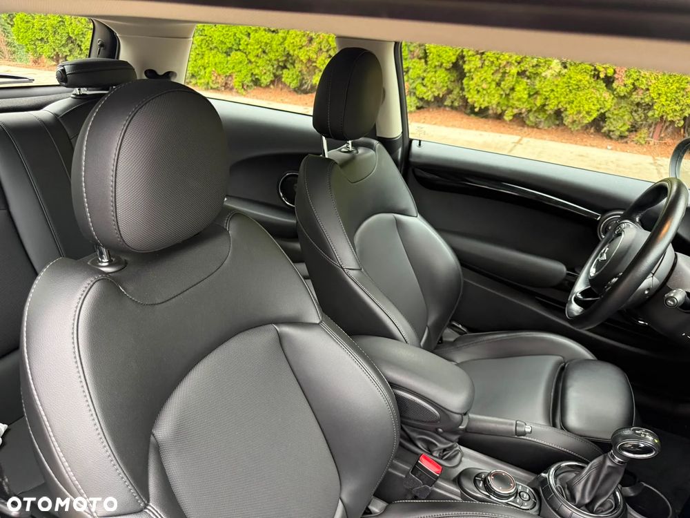 MINI Cooper S Sport-Aut - 25