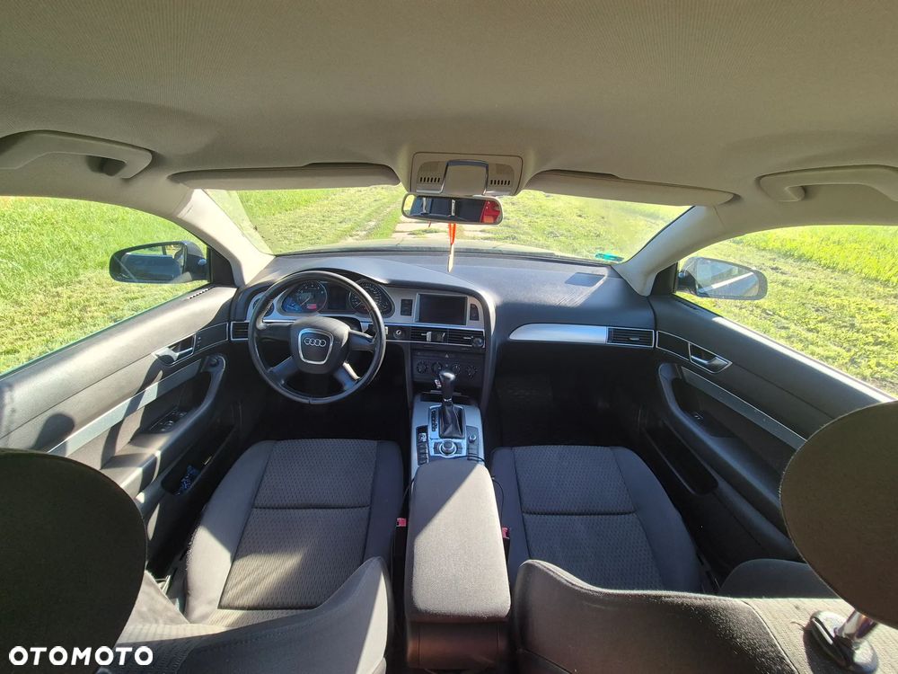 Audi A6 Limousine - 1