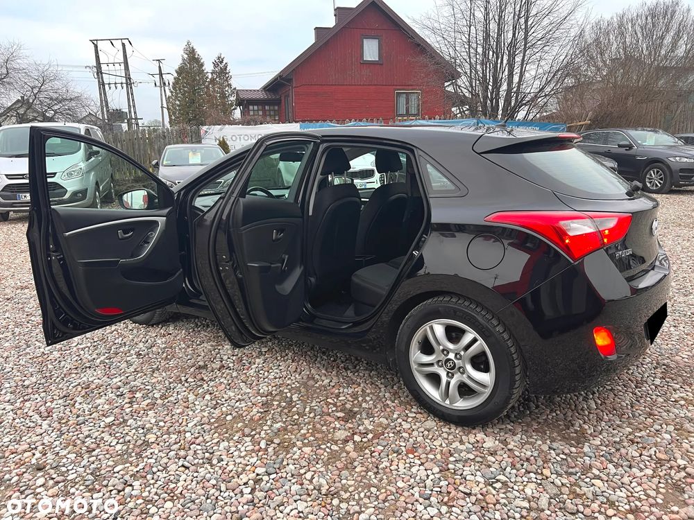 Hyundai i30 1.6 CRDi BlueDrive Comfort - 8