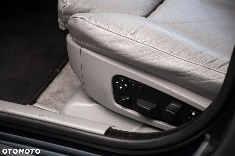 BMW Seria 5 530d - 33