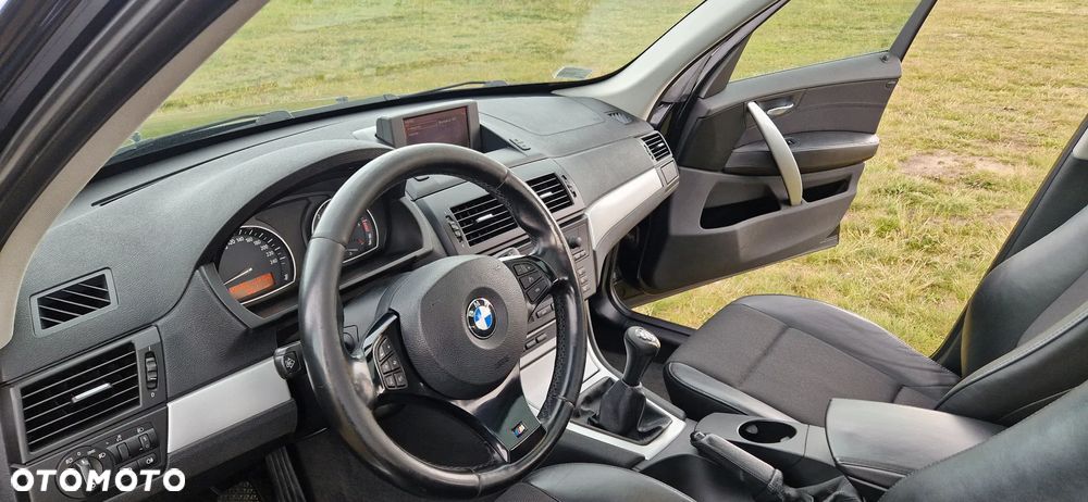 BMW X3 xDrive20d - 23