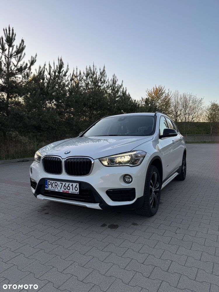 BMW X1 sDrive18d xLine sport - 1