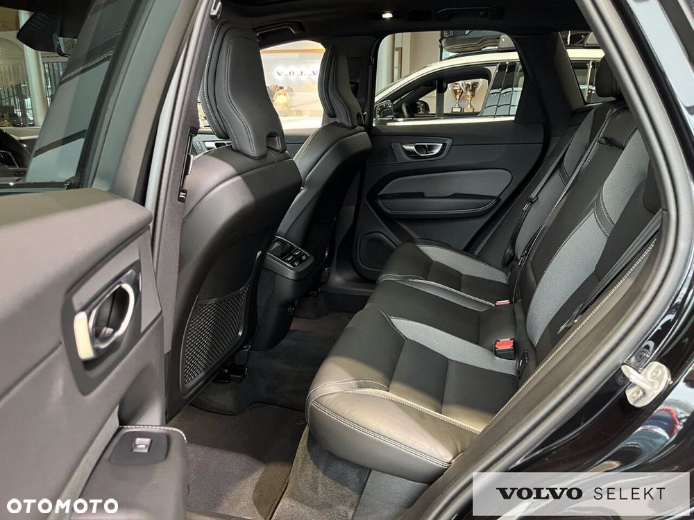 Volvo XC 60 - 8