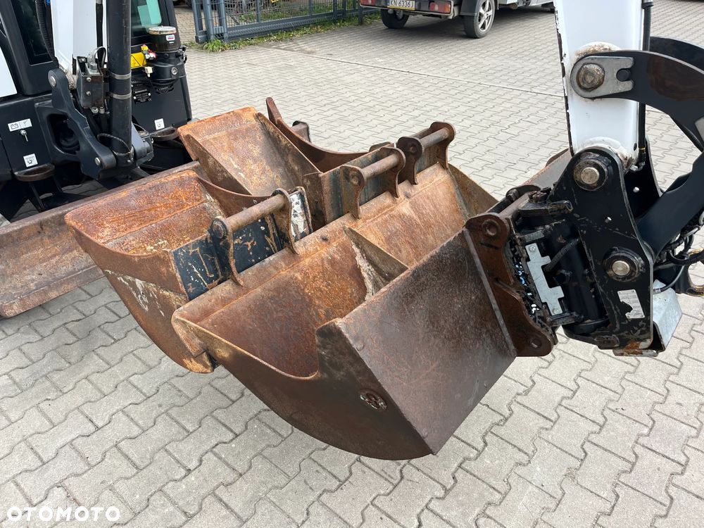 Bobcat E35z - 10
