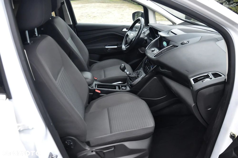 Ford C-MAX 2.0 TDCi Start-Stop-System Titanium - 29