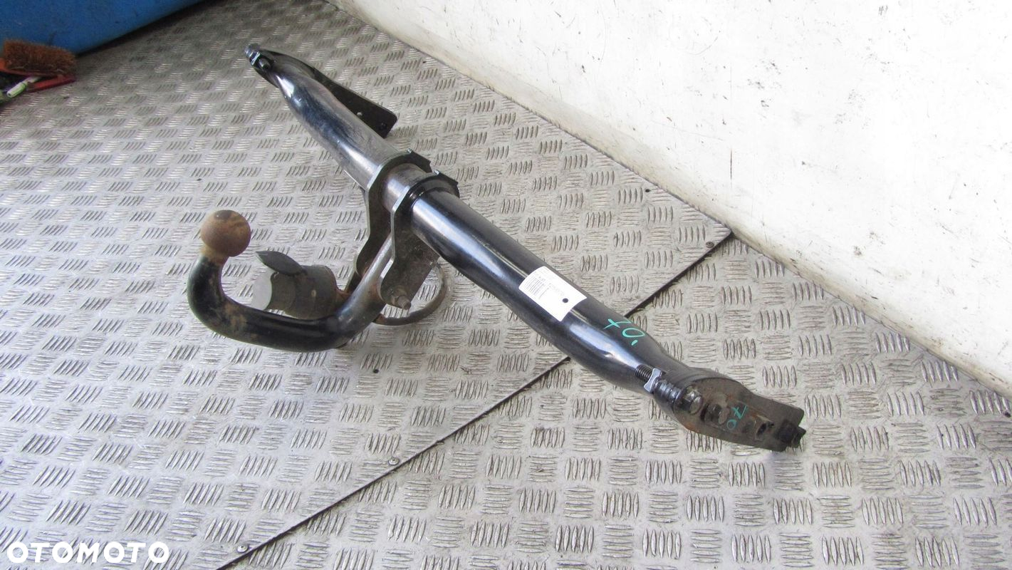 VOLVO XC60 HAK HOLOWNICZY 31359730 08-13 - 2