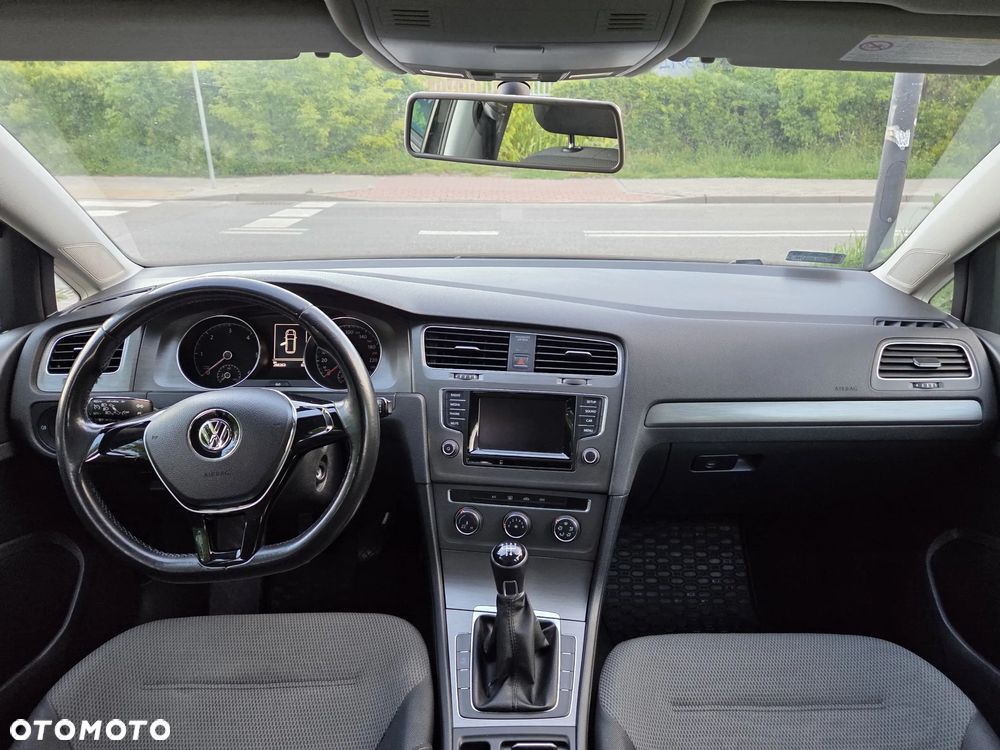 Volkswagen Golf VII 1.6 TDI BMT Comfortline - 13