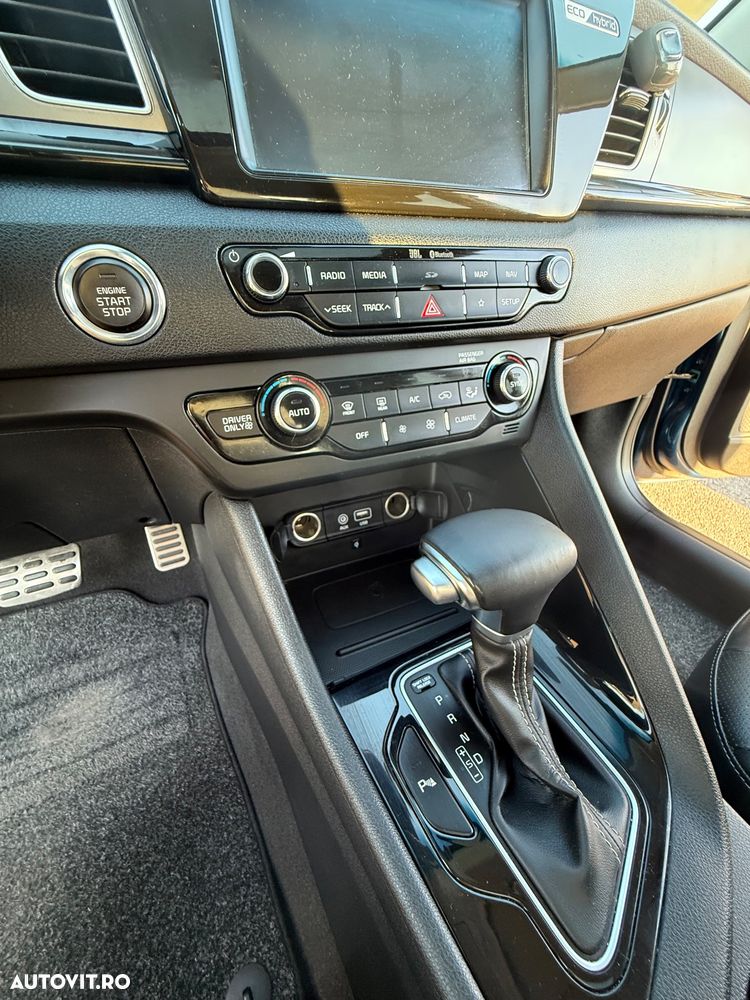 Kia Niro 1.6 GDI 6DCT HEV Comfort - 22