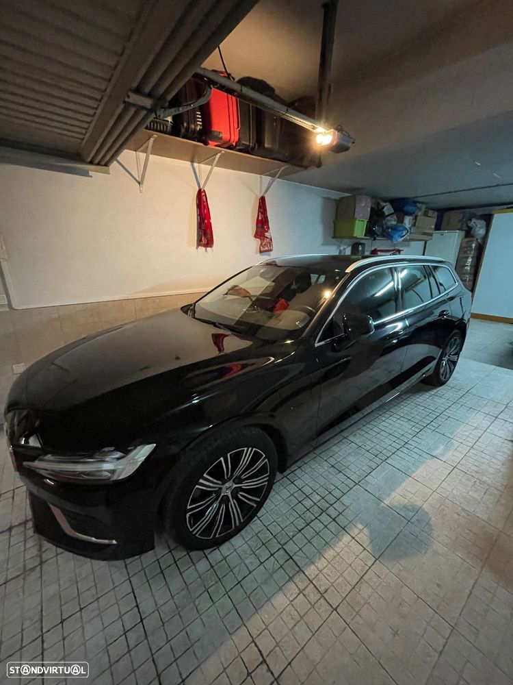 Volvo V60 2.0 T6 AWD TE R-Design Expression - 2