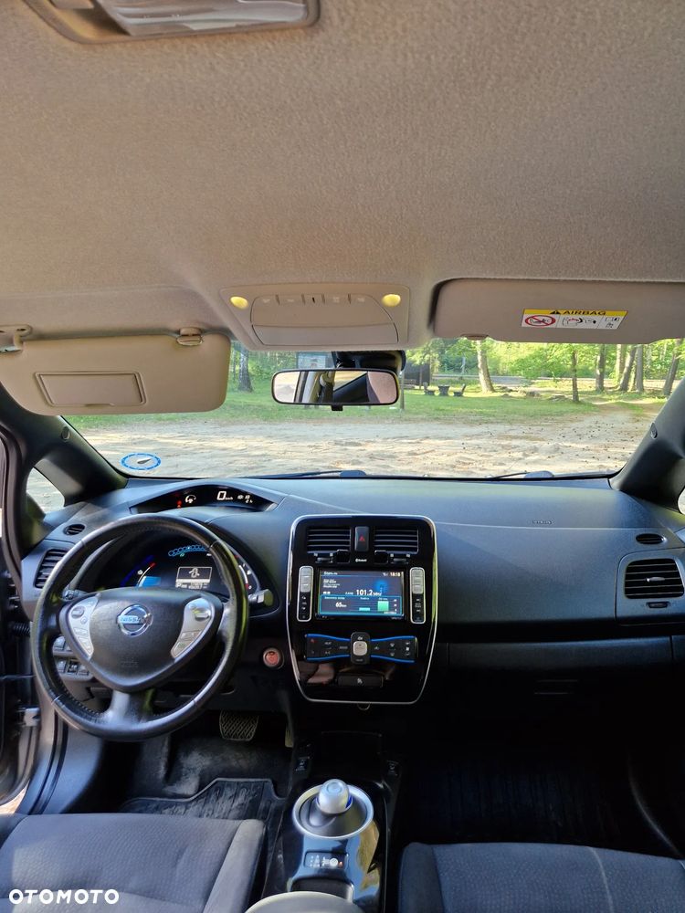 Nissan Leaf 24kWh Acenta - 10
